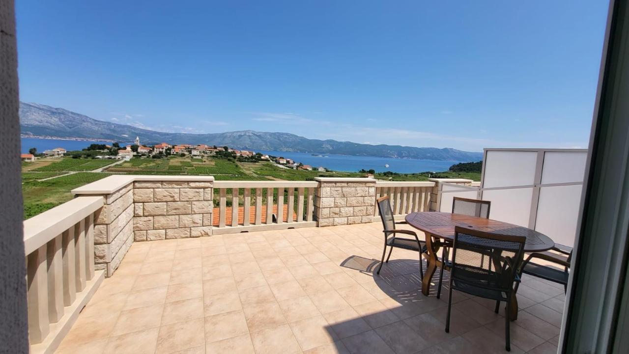 Villa Apartments Mate Cebalo لومباردا المظهر الخارجي الصورة