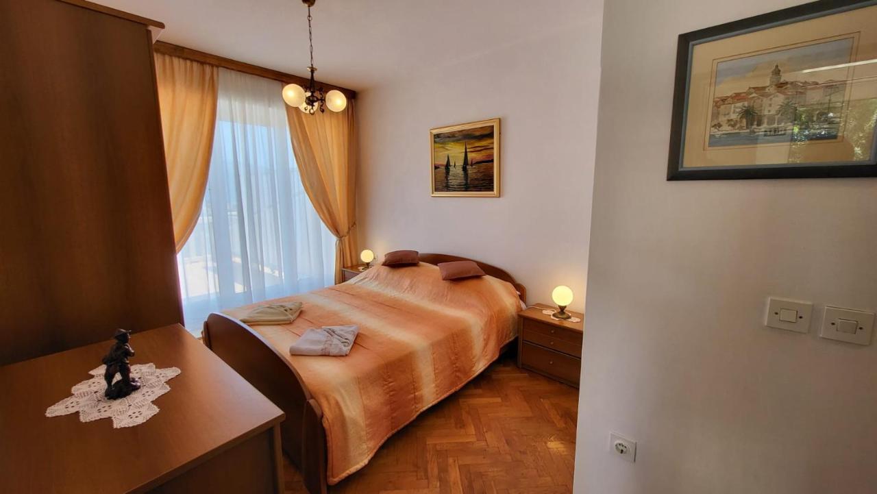 Villa Apartments Mate Cebalo لومباردا المظهر الخارجي الصورة